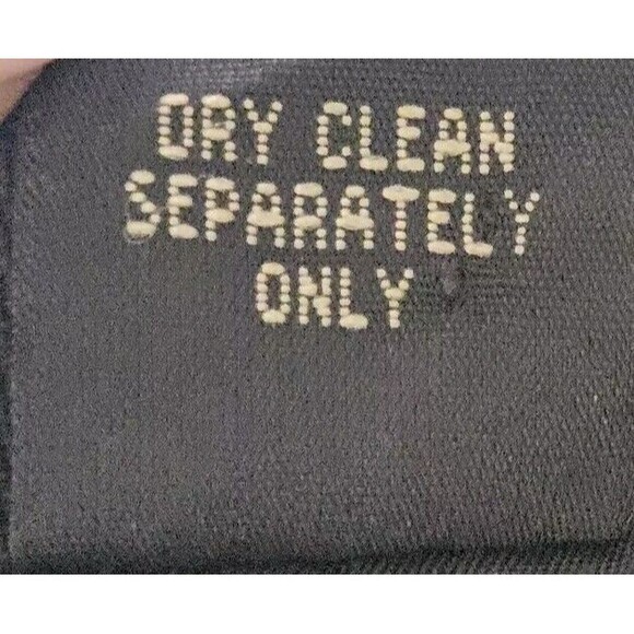 DK Daniel K Giraffe Cardigan Sweater Size M Long Sleeve Black Embroidered - Picture 12 of 12